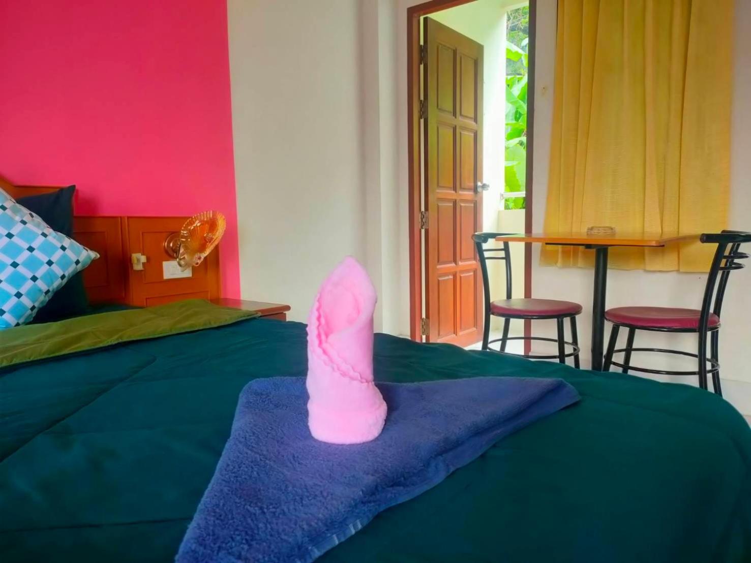 Pailin Hill Hotel Patong Esterno foto